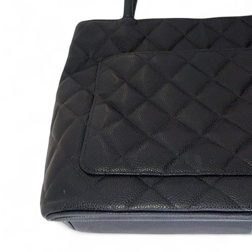 CHANEL Black Vintage CC Logo Caviar Leather Quilted Medallion Tote Bag - Picture 9 of 16